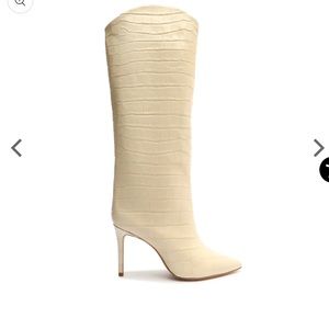 Schutz Maryanna boot in eggshell